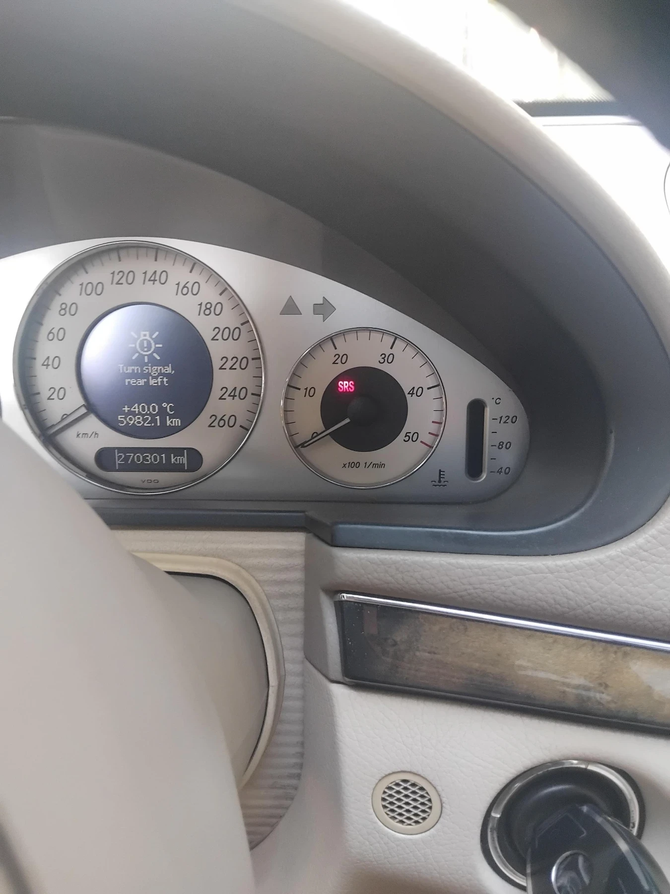 Mercedes-Benz E 270 ��� ��������� | Mobile.bg � ����������� 8
