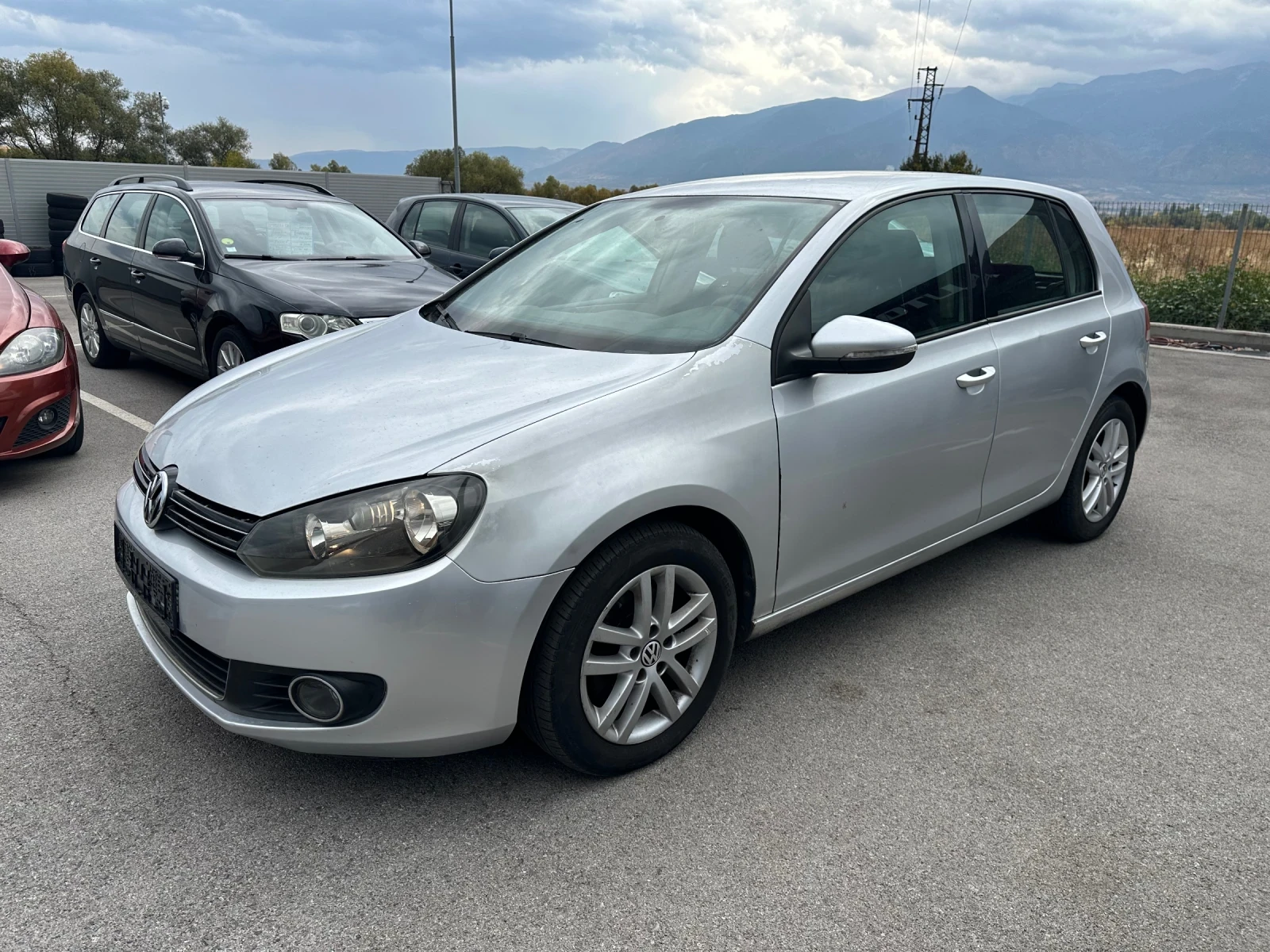 VW Golf 2.0 TDI Highline , снимка 3 - Автомобили и джипове - 56447626