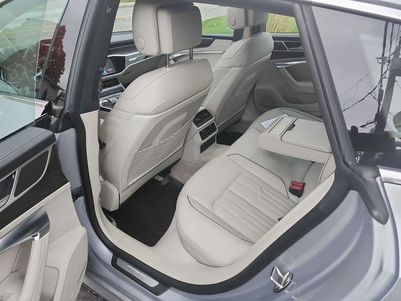 Audi A7 Technik / 360 / Dis / HUD / B&O / Carfax / ������  | Mobile.bg � ����������� 12