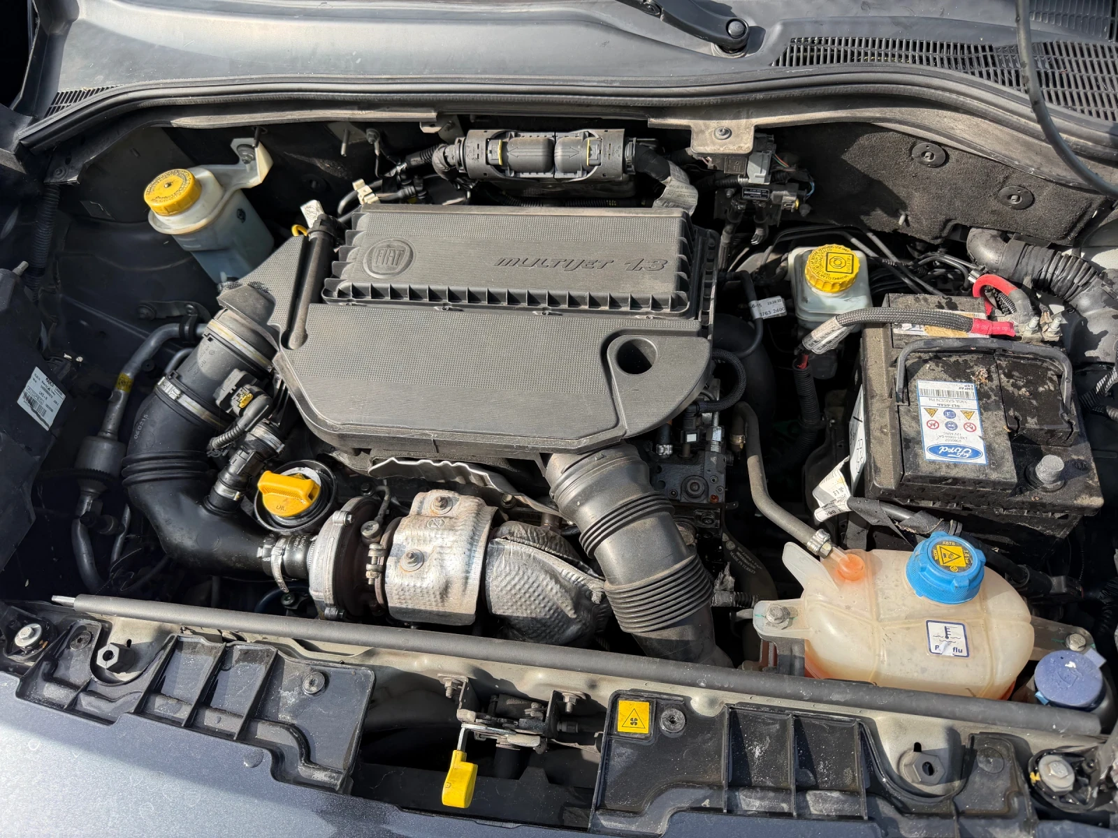 Fiat Qubo 1.3, снимка 8 - Автомобили и джипове - 56589308