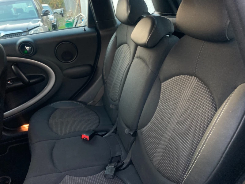 Mini Countryman   ALL4-4X4-AВТОМАТИК, снимка 12 - Автомобили и джипове - 38764227