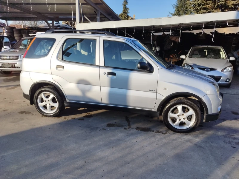 Suzuki Ignis 1.3i 4x4, снимка 3 - Автомобили и джипове - 48337796