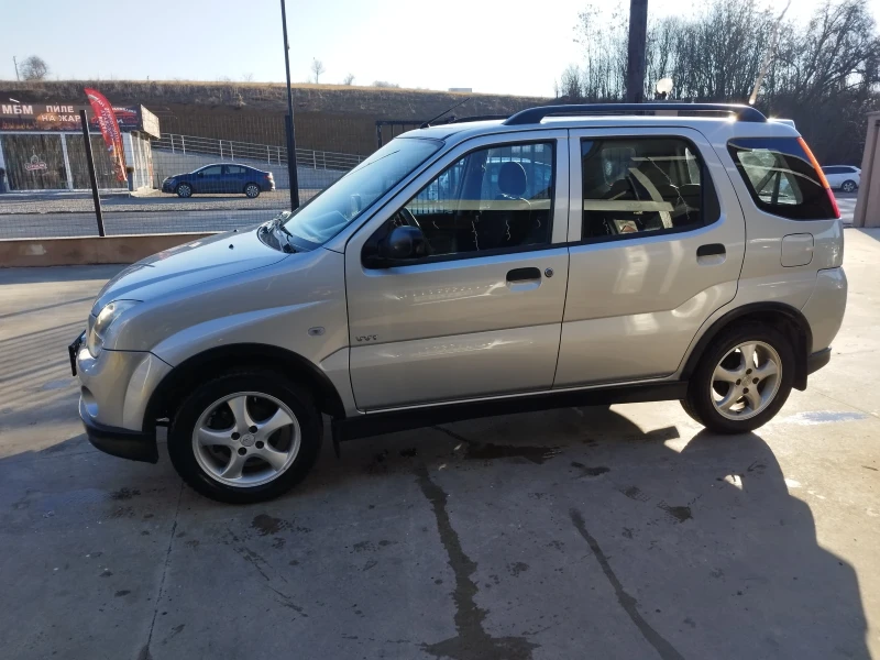 Suzuki Ignis 1.3i 4x4, снимка 7 - Автомобили и джипове - 48337796