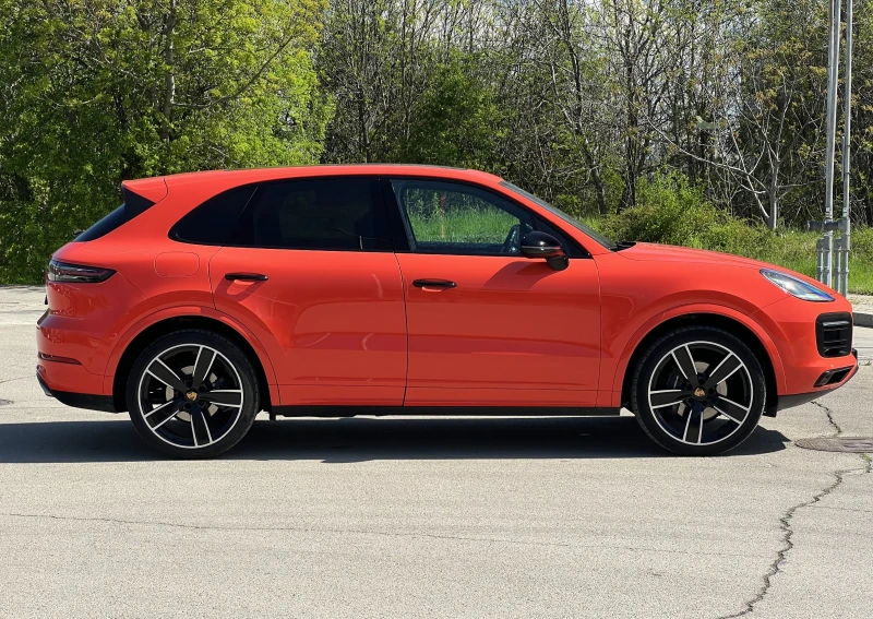 Porsche Cayenne V6/ SPORT DESIGN/ BOSE/ PANORAMA/ LED/ CAMERA/ 22/, снимка 7 - Автомобили и джипове - 50031147