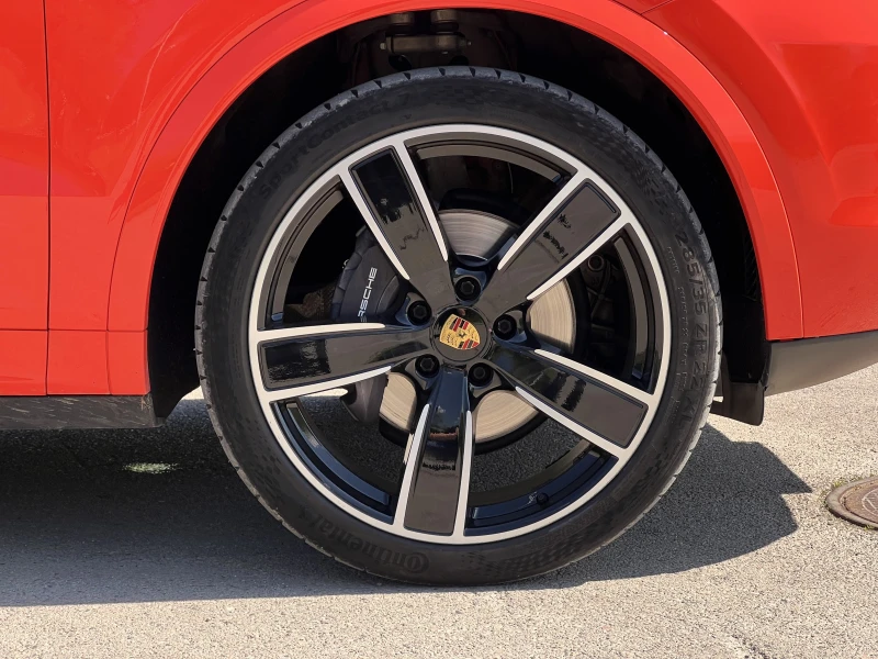 Porsche Cayenne V6/ SPORT DESIGN/ BOSE/ PANORAMA/ LED/ CAMERA/ 22/, снимка 8 - Автомобили и джипове - 50031147