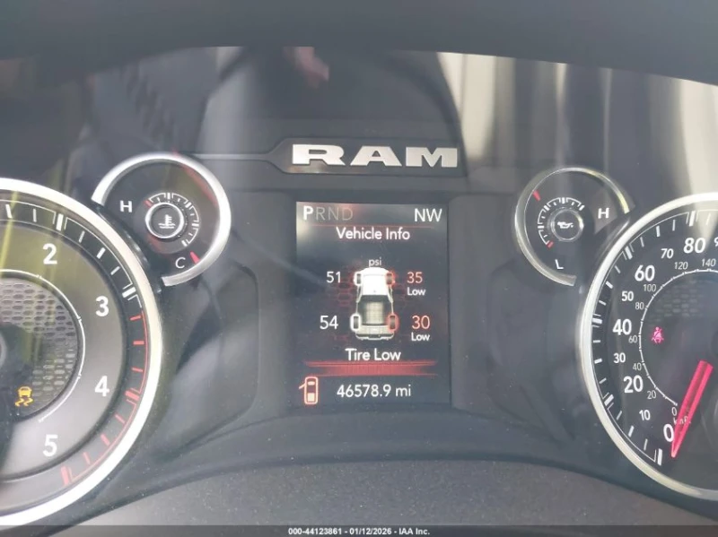 Dodge RAM 2500 6.7L I-6 DI, TURBO, 370HP 4X4 Drive, снимка 7 - Автомобили и джипове - 53110681