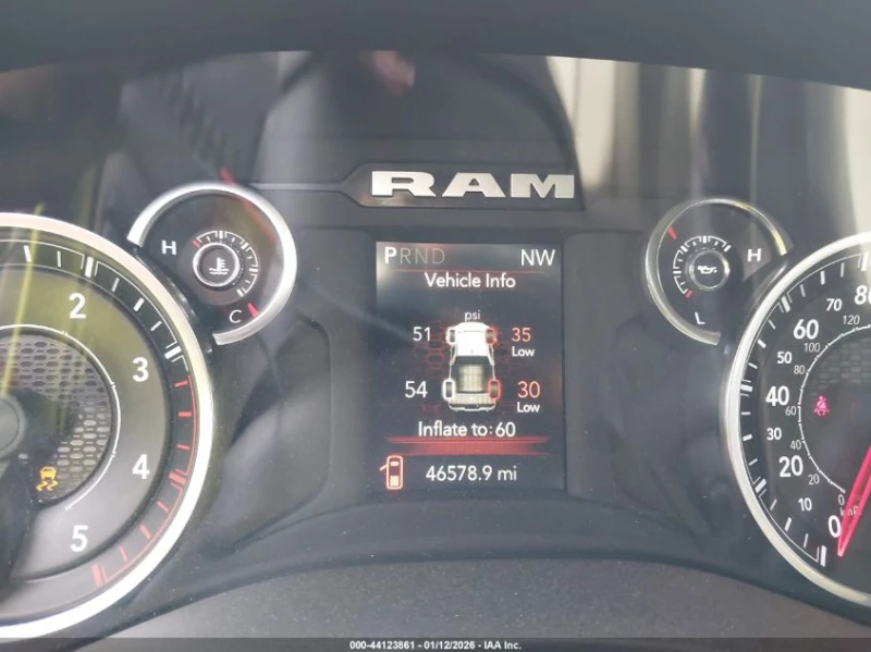 Dodge RAM 2500 6.7L I-6 DI, TURBO, 370HP 4X4 Drive, снимка 12 - Автомобили и джипове - 53110681