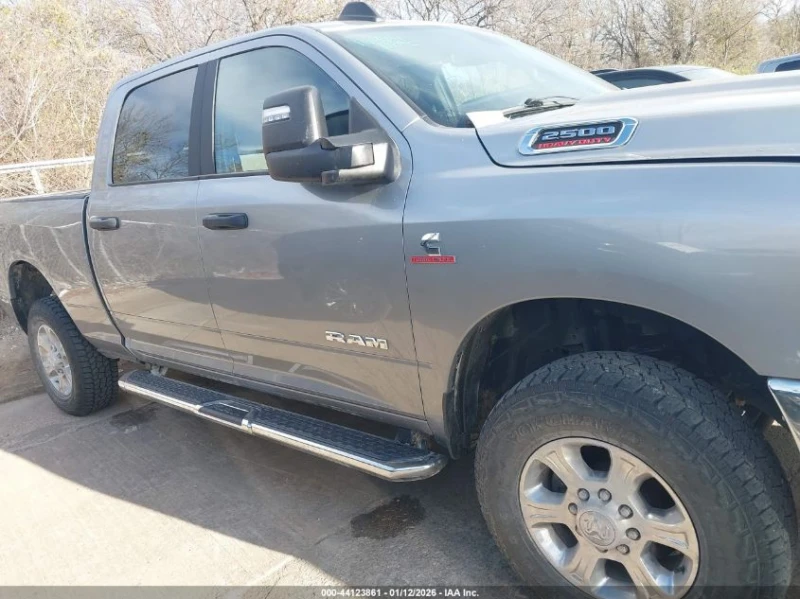 Dodge RAM 2500 6.7L I-6 DI, TURBO, 370HP 4X4 Drive, снимка 5 - Автомобили и джипове - 53110681