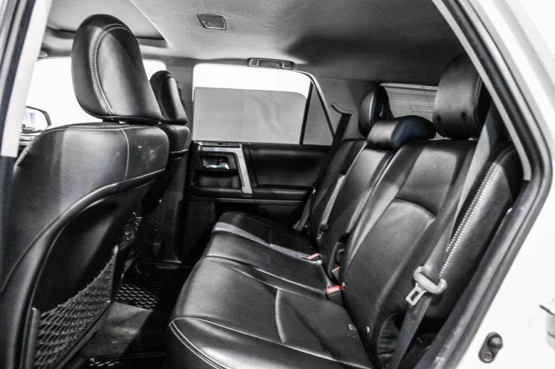 Toyota 4runner 2018* LIMITED* AWD* 4.0L V6* БЯЛА ПЕРЛА, снимка 16 - Автомобили и джипове - 53124841