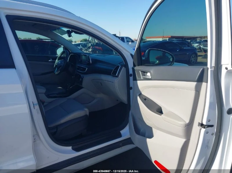 Hyundai Tucson 2.4l Sel, снимка 5 - Автомобили и джипове - 53250253