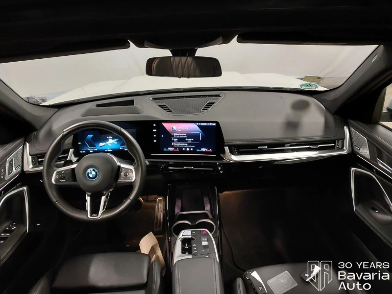 BMW iX1 30 xDrive M Sport Paket, снимка 6 - Автомобили и джипове - 53381985