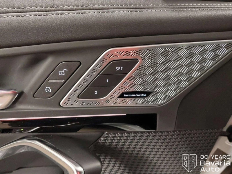 BMW iX1 30 xDrive M Sport Paket, снимка 12 - Автомобили и джипове - 53381985