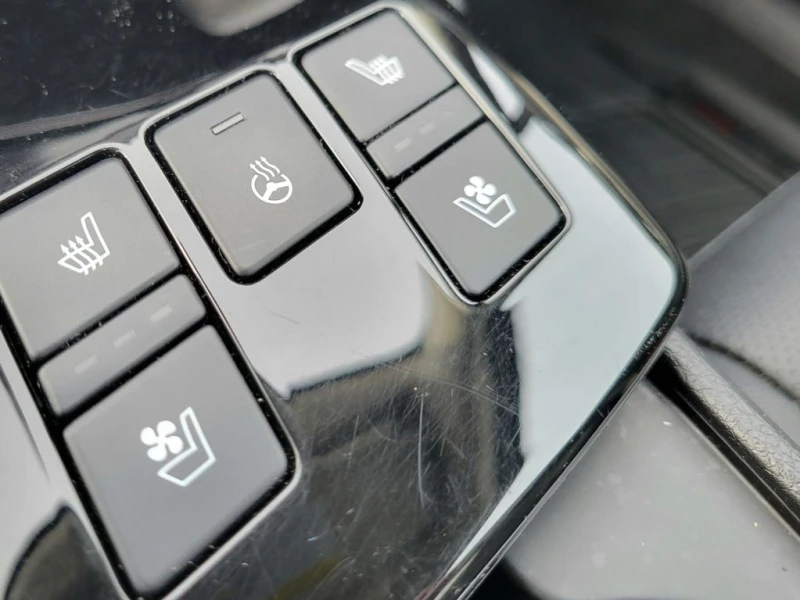 Kia Sportage EX PREMIUM AWD | PANO ROOF| 2 SETS TIRES| ФИКС ЦЕН, снимка 10 - Автомобили и джипове - 53457563