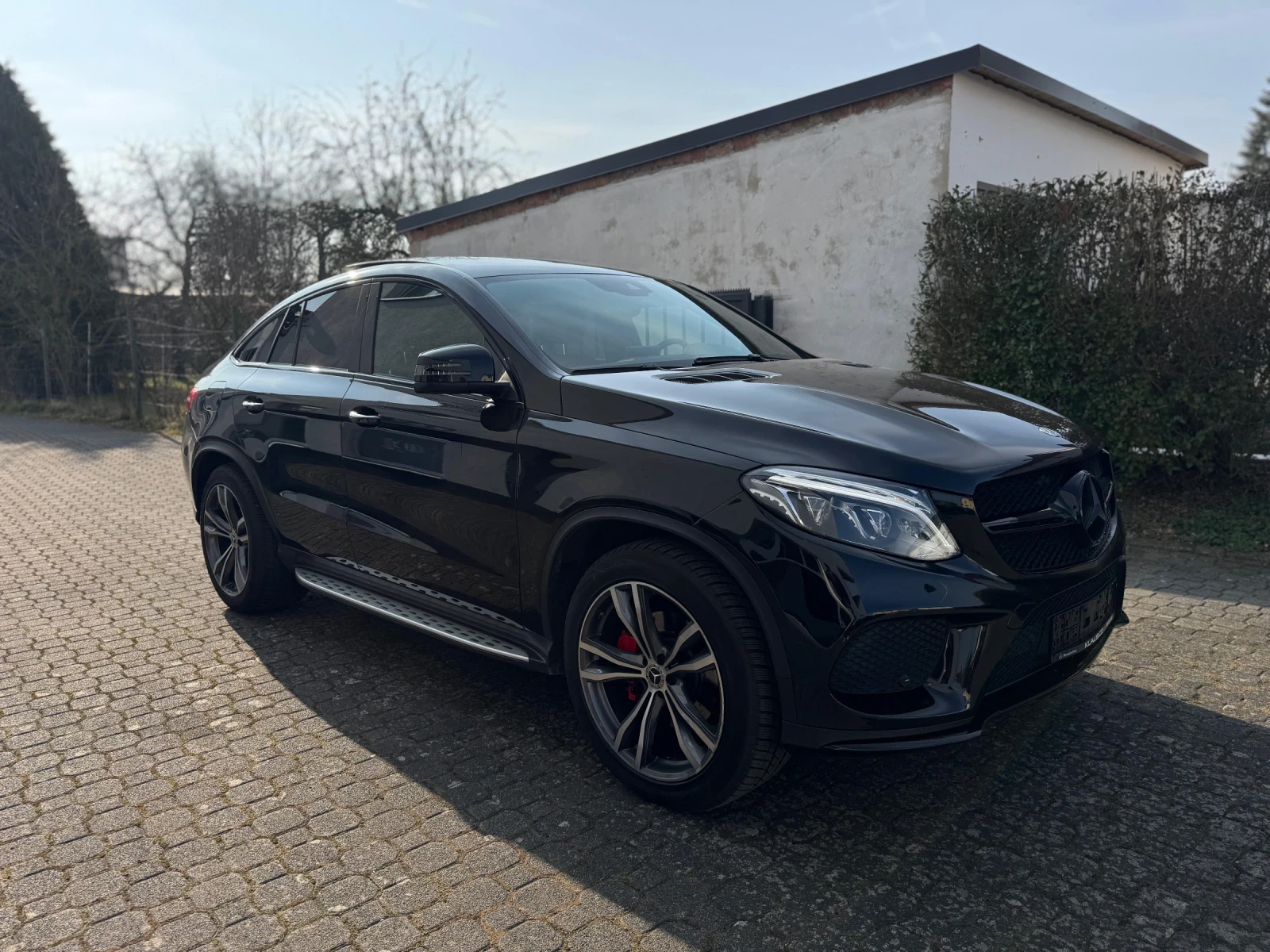 Mercedes-Benz GLE 350 d 4Matic Coupe AMG PANO Keyless Massage H/K - изображение 3