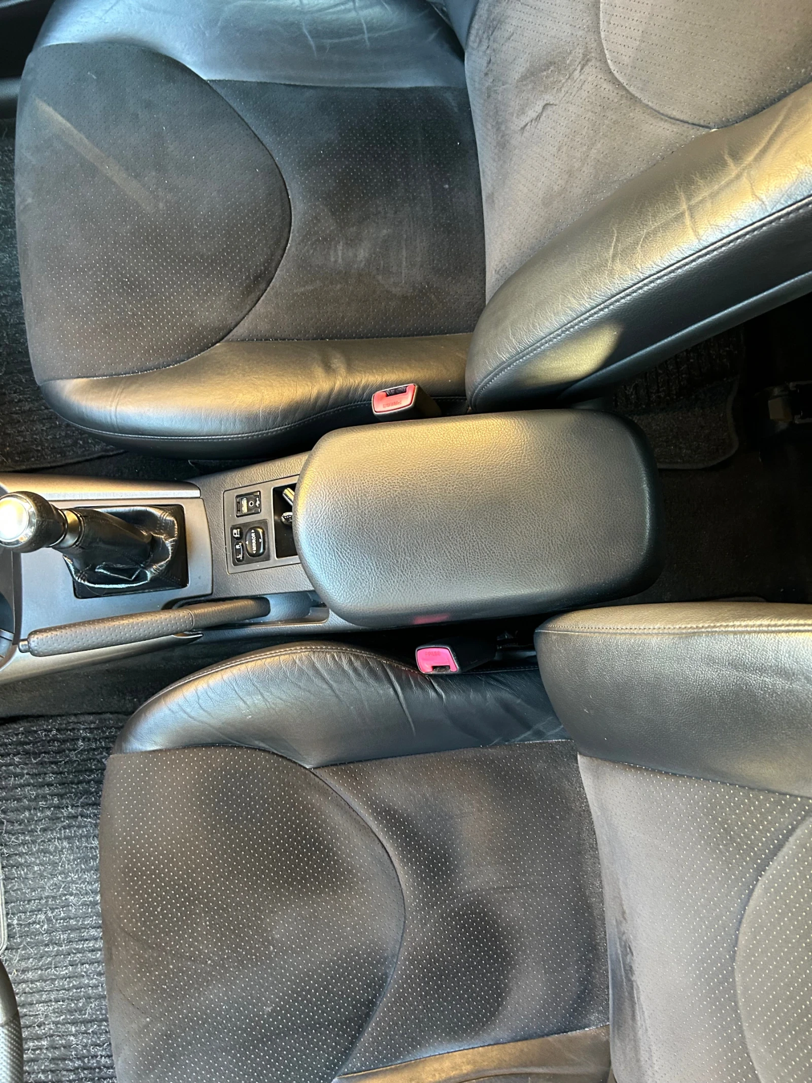Toyota Rav4  - изображение 10