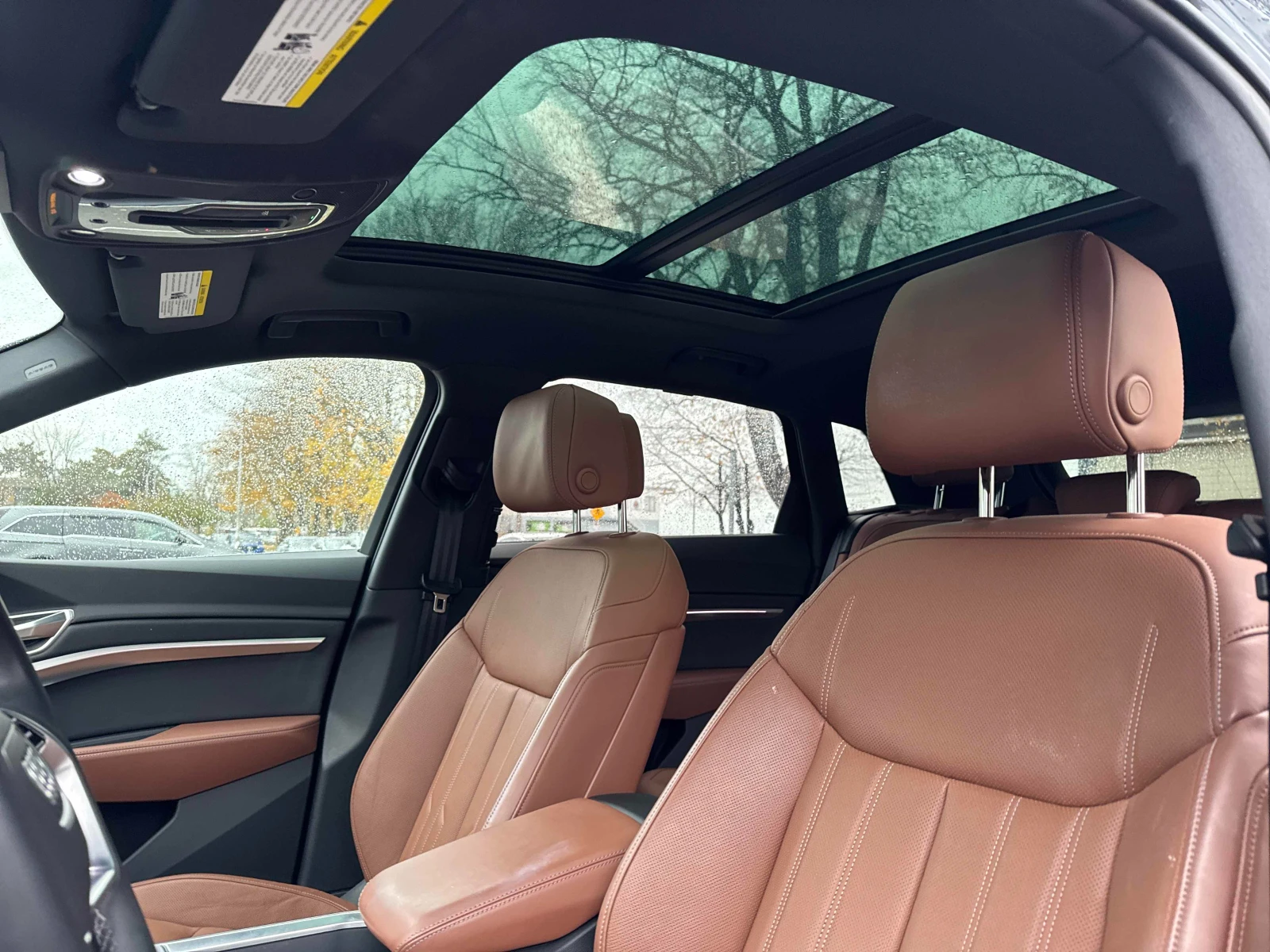 Audi Q8 * E-TRON* CARFAX * БЕЗ ПЪРВОНАЧАЛНА ВНОСКА - изображение 7