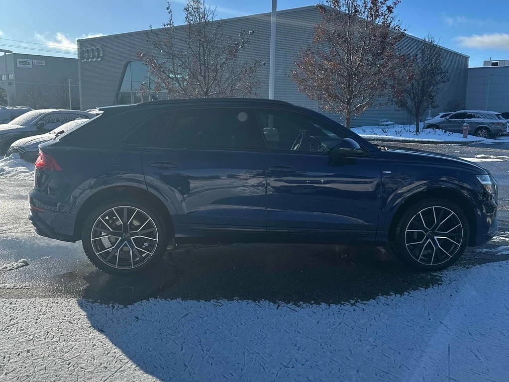 Audi Q8 2019 TECHNIK QUATTRO * ОБДУХВАНЕ * 360 * ПАНОРАМА  - изображение 4