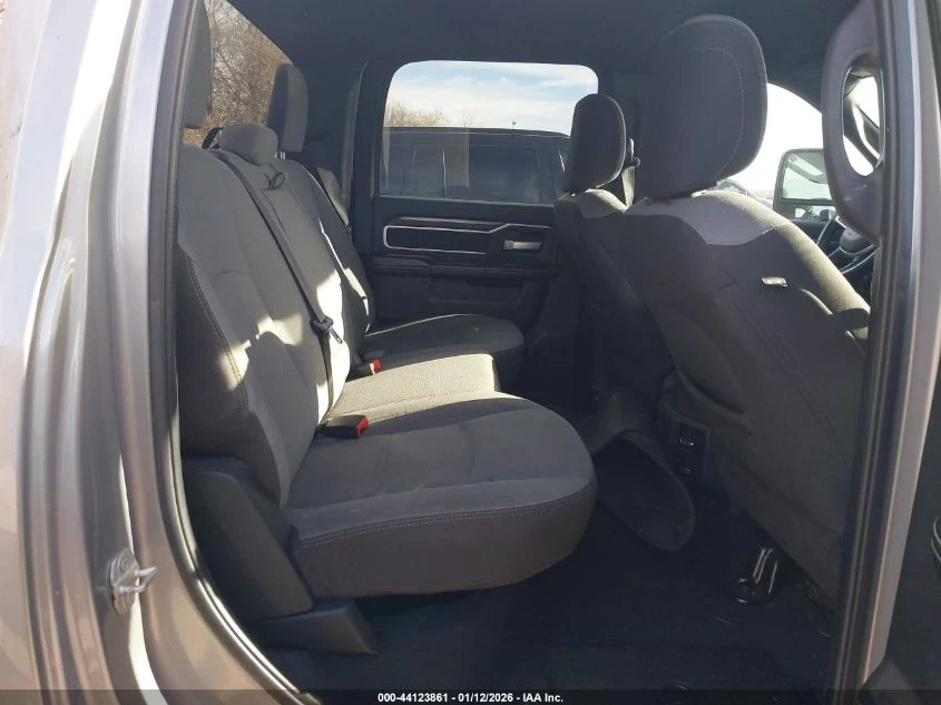 Dodge RAM 2500 6.7L I-6 DI, TURBO, 370HP 4X4 Drive | Mobile.bg � ����������� 13