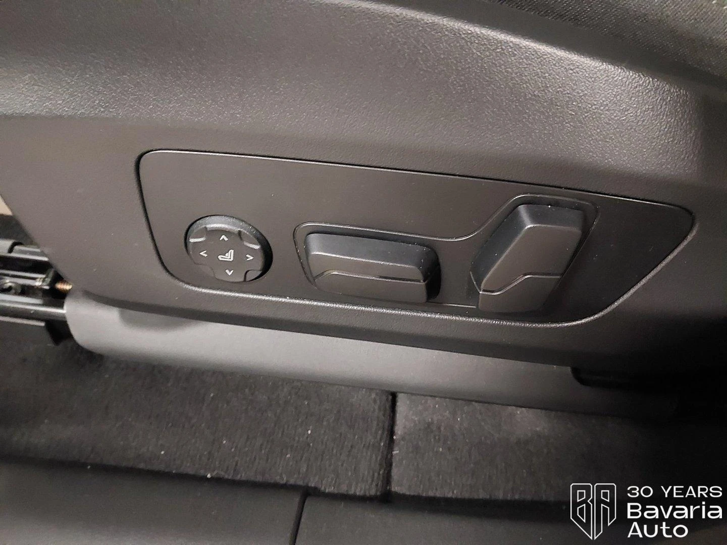 BMW iX1 30 xDrive M Sport Paket | Mobile.bg � ����������� 13