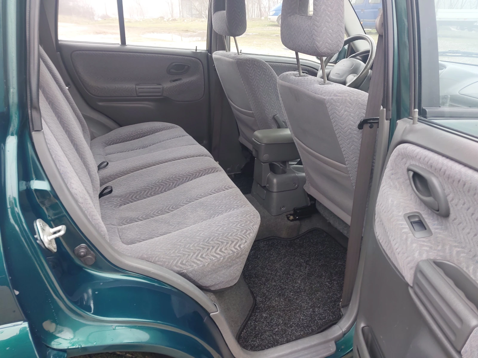 Suzuki Grand vitara 2.0 HDI- 109кс. KLIMA. - изображение 8