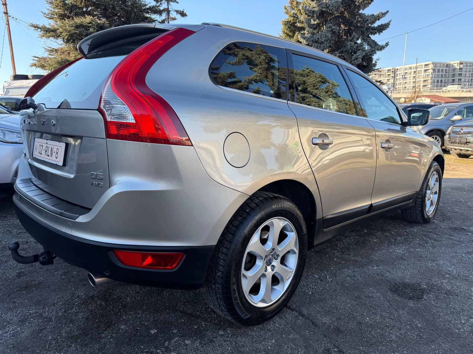 Volvo XC60 2.4, D5, 4* 4 - изображение 5