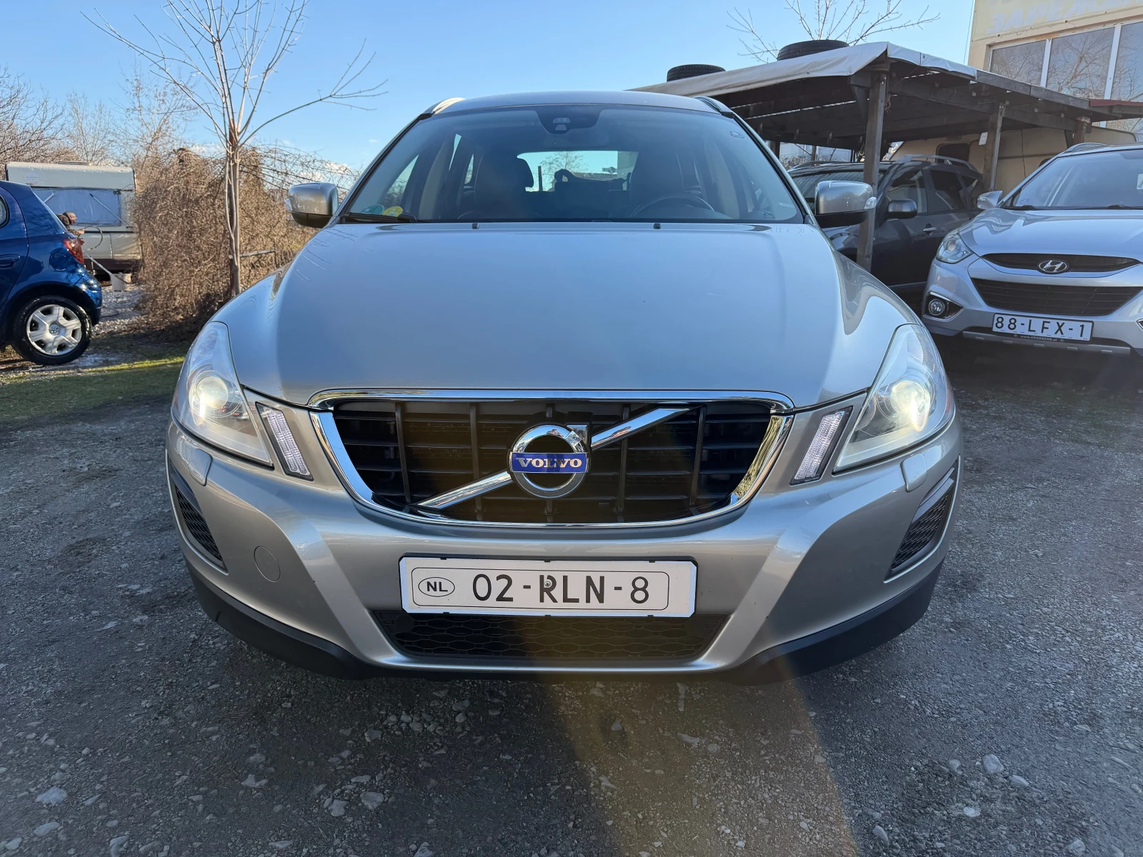 Volvo XC60 2.4, D5, 4* 4 - изображение 4