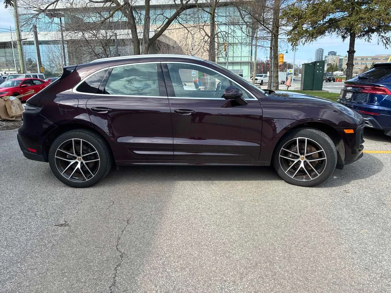 Porsche Macan * AWD * CARFAX * БЕЗ ПЪРВОНАЧАЛНА ВНОСКА, снимка 3 - Автомобили и джипове - 54545590