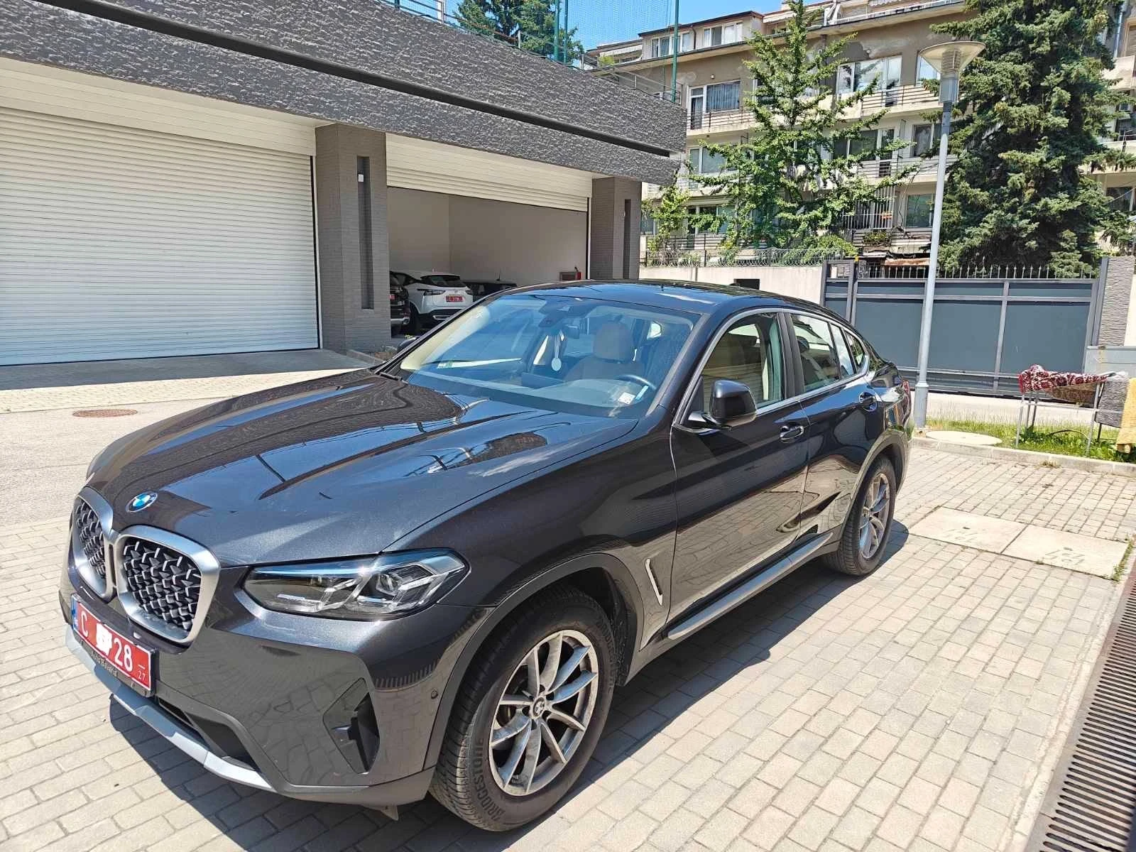BMW X4 Х Drive 20i, снимка 2 - Автомобили и джипове - 54947901