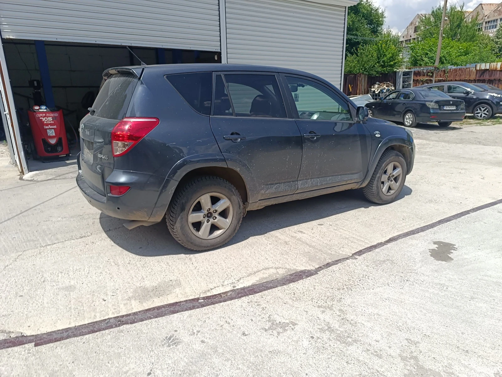 Toyota Rav4 2.2 D cat 177, снимка 5 - Автомобили и джипове - 55102152