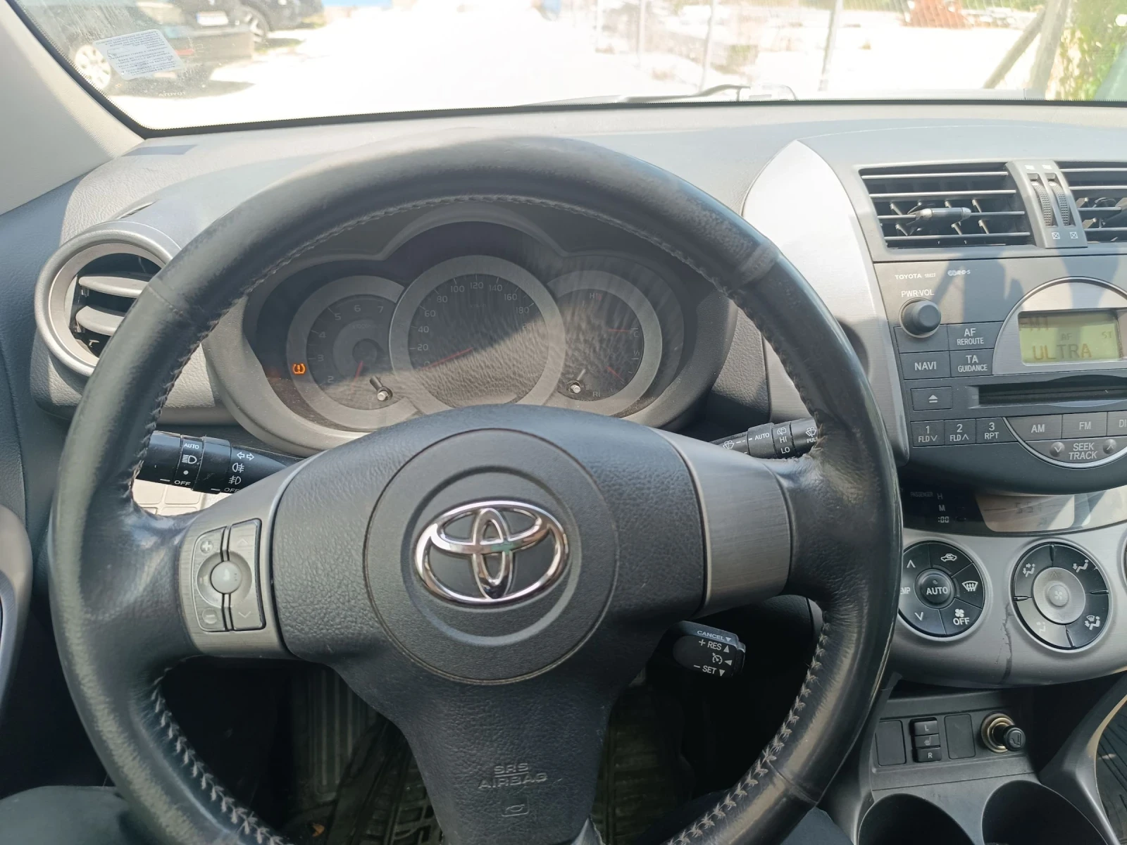 Toyota Rav4 2.2 D cat 177, снимка 15 - Автомобили и джипове - 55102152