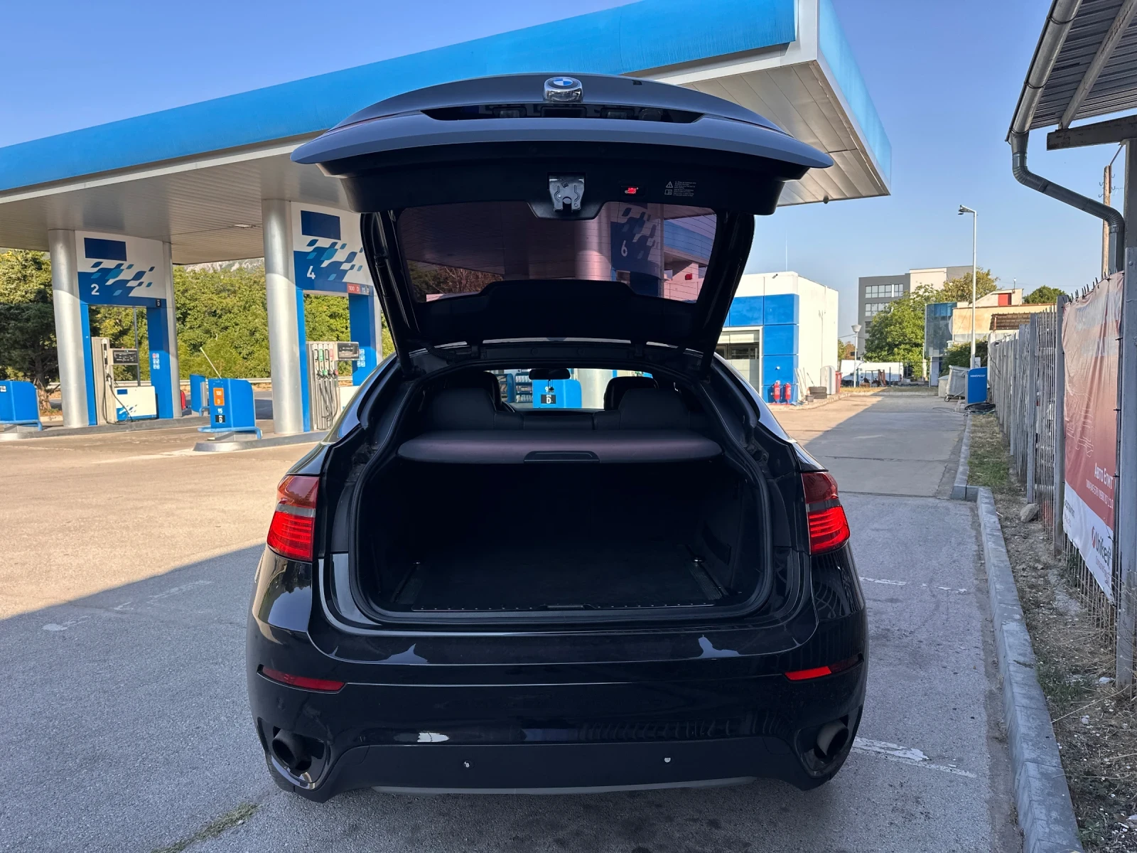 BMW X6 X-DRIVE - 3.0TDI - РЕАЛНИ КИЛОМЕТРИ, снимка 17 - Автомобили и джипове - 55550664