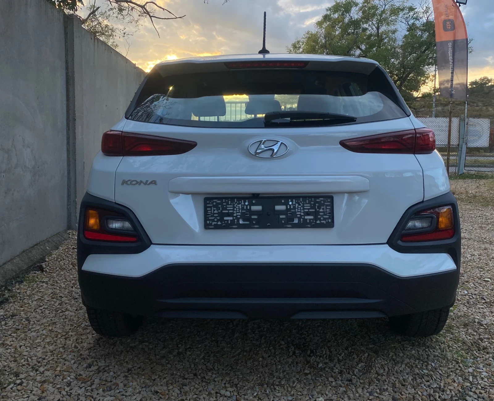Hyundai Kona 2.0i 4X4 ��������� | Mobile.bg � ����������� 4