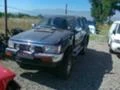 Toyota Hilux 2.4td/на части, снимка 4