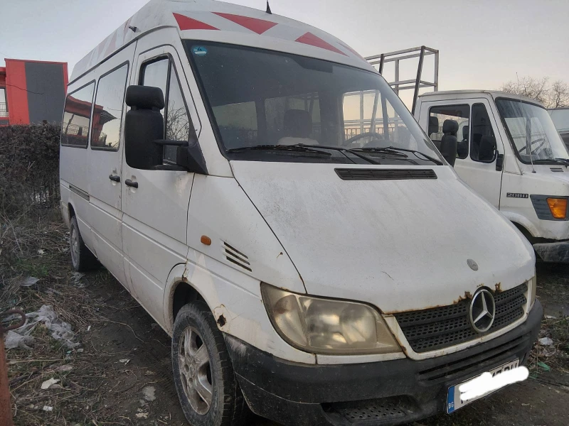 Mercedes-Benz Sprinter 211