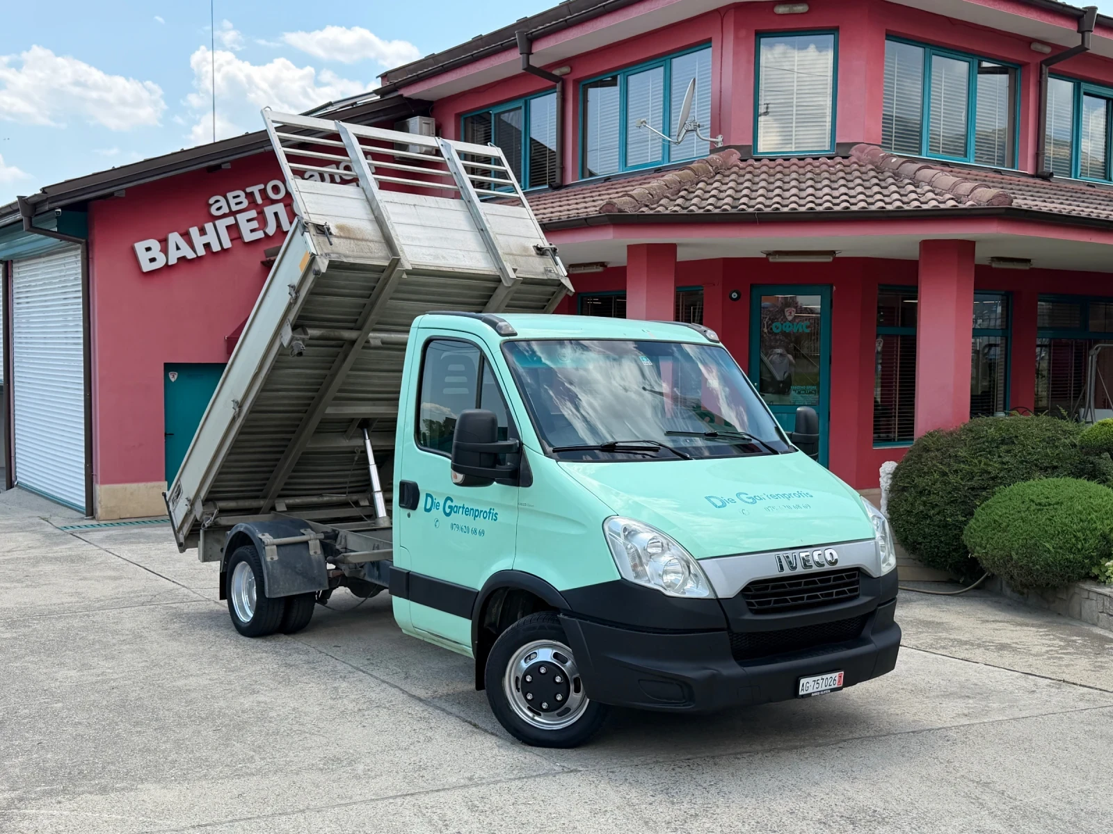 Iveco Daily 35C13* Euro5b* Тристранен самосвал, снимка 12 - Бусове и автобуси - 55331569