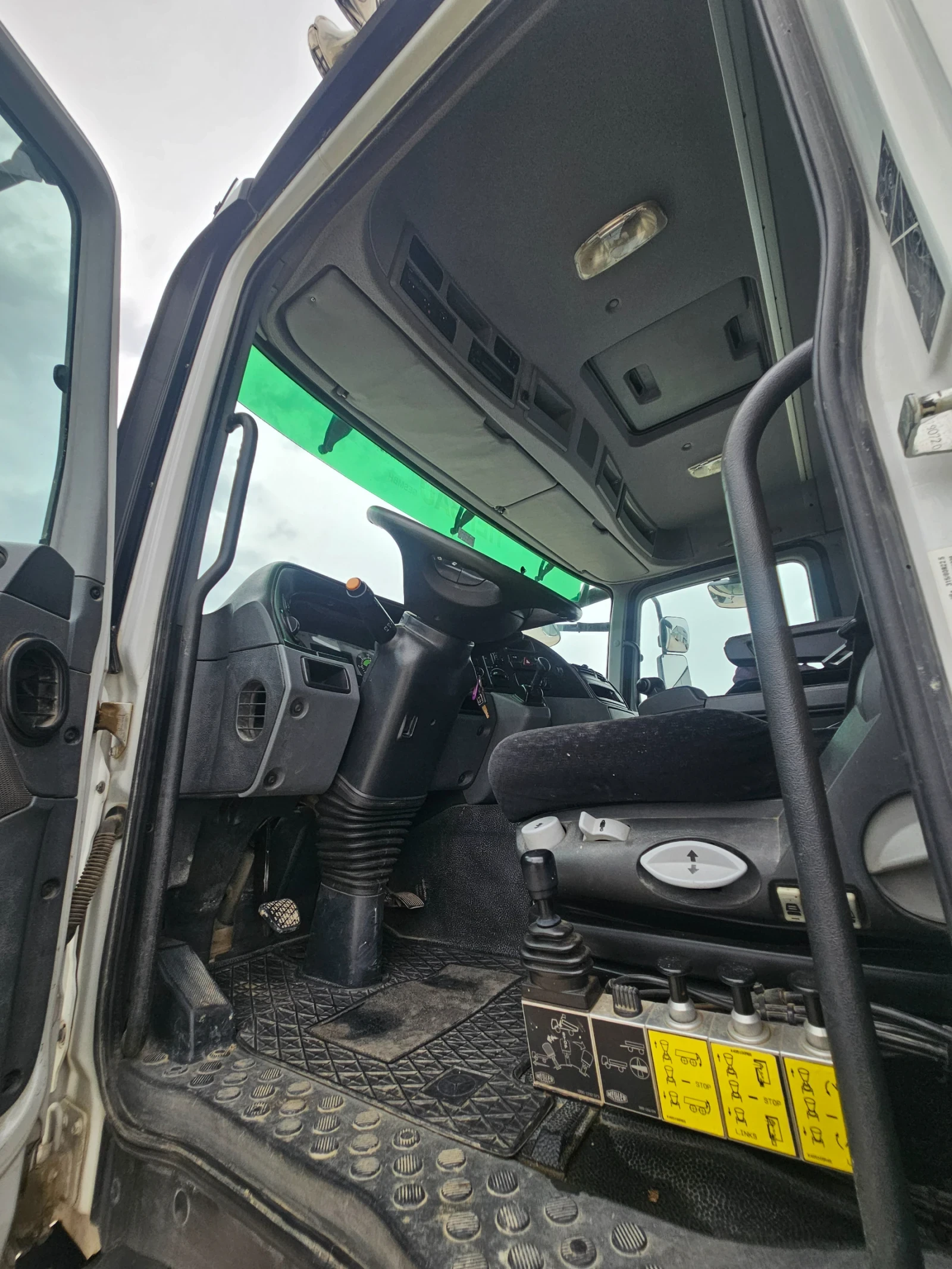 Mercedes-Benz Actros 4146 , снимка 10 - Камиони - 54470808