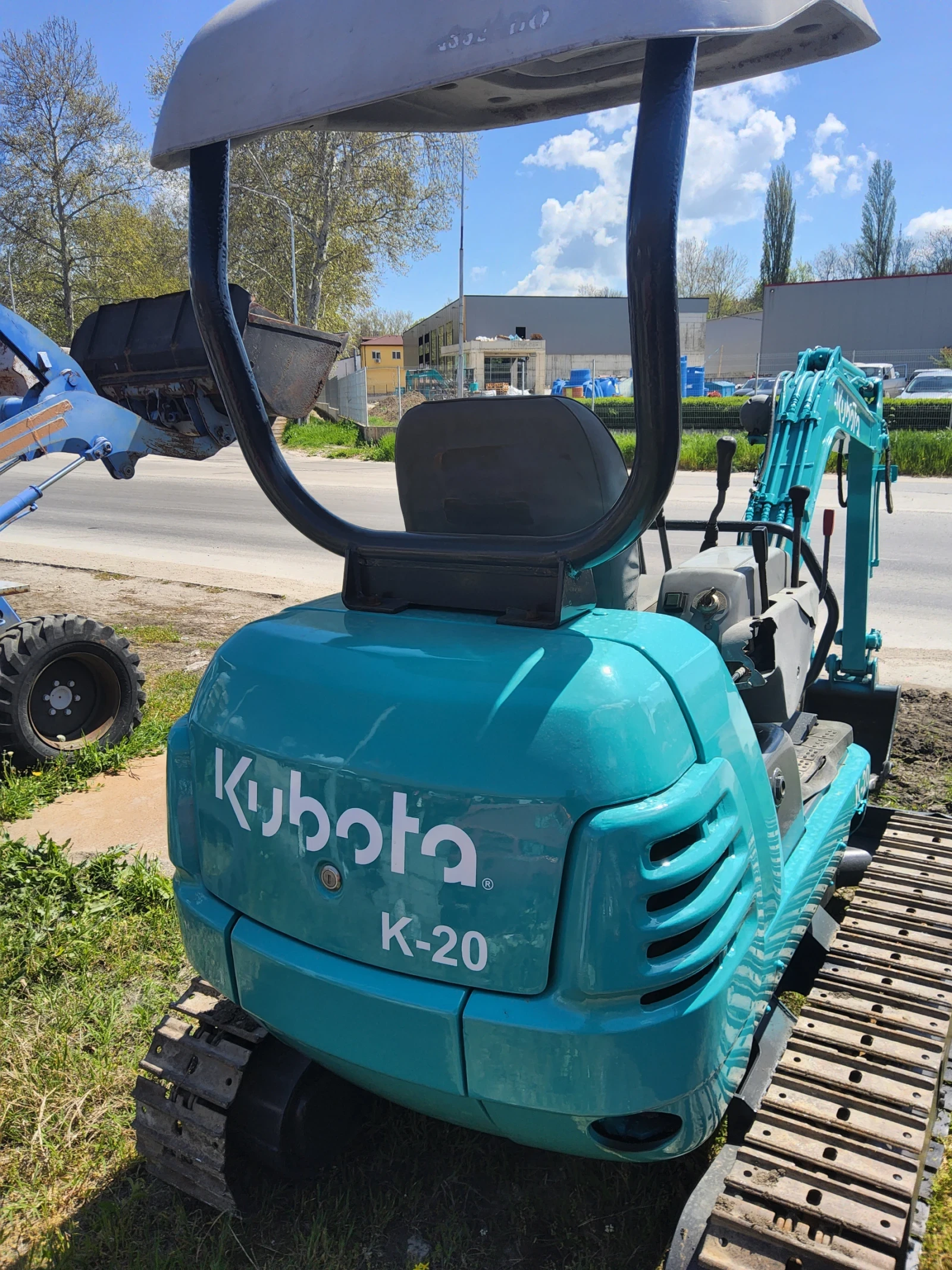 ����� Kubota 25 | Mobile.bg � ����������� 11
