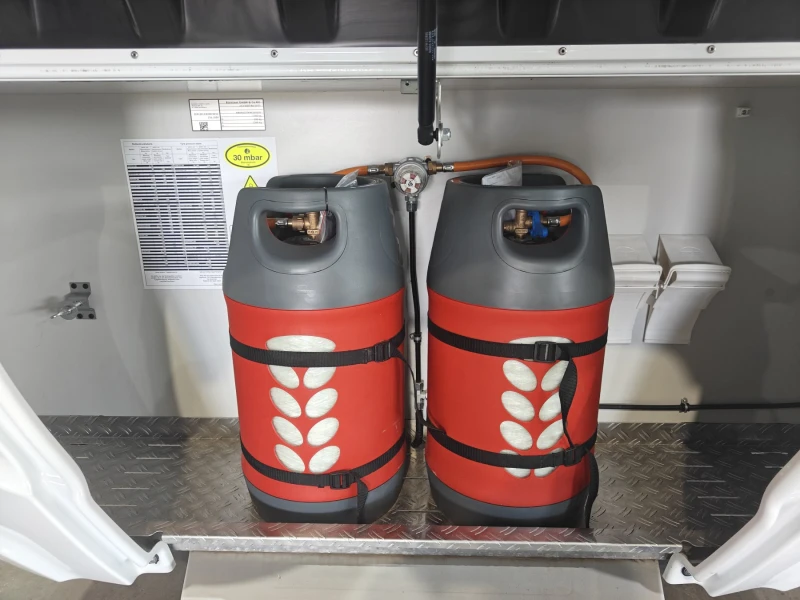 Каравана Burstner Premio Life, снимка 12 - Каравани и кемпери - 51743670