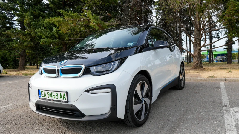 BMW i3 120Ah, H/K, Distronic, Adaptive Led, Heatpump, снимка 7 - Автомобили и джипове - 46959266