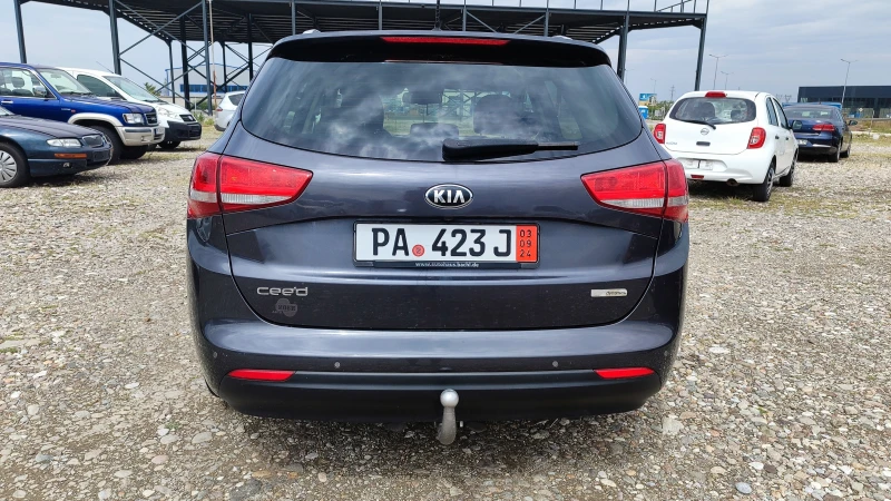 Kia Ceed ECOdinamixPro, снимка 8 - Автомобили и джипове - 47107215