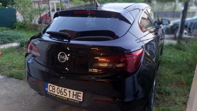 Opel Astra GTC, снимка 5 - Автомобили и джипове - 47379874