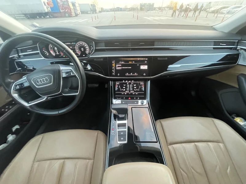 Audi A8, снимка 5 - Автомобили и джипове - 48554255