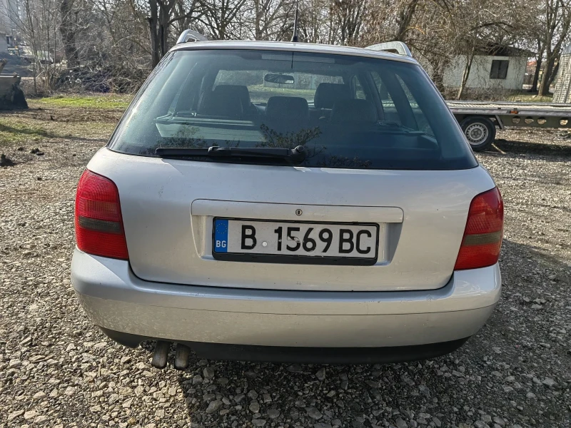 Audi A4 2.5TDI, снимка 6 - Автомобили и джипове - 49111825