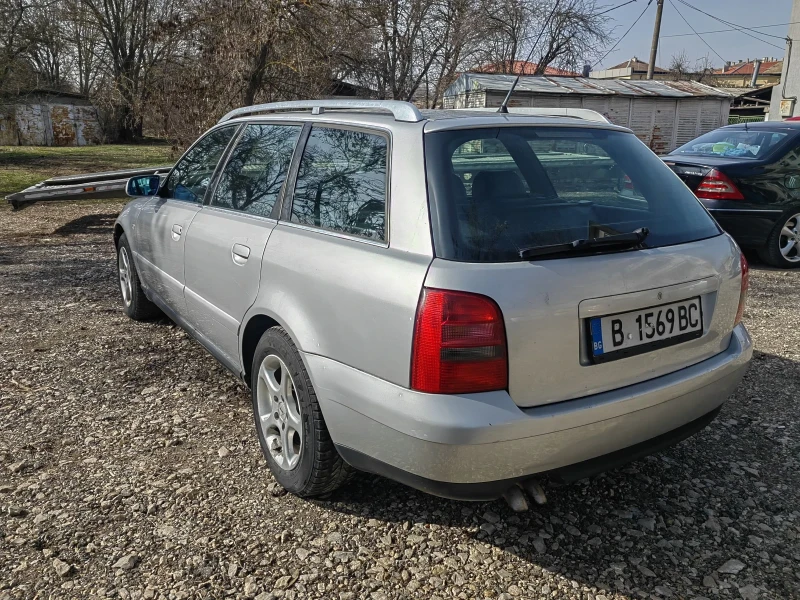 Audi A4 2.5TDI, снимка 5 - Автомобили и джипове - 49111825