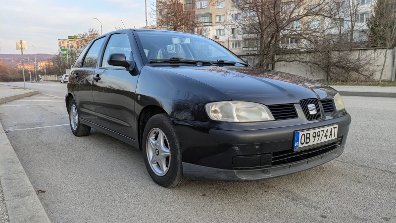 Seat Ibiza, снимка 1 - Автомобили и джипове - 49419355