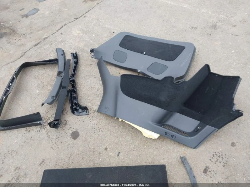 Tesla Model Y PERFORMANCE * Dual Motor* All-Wheel Drive, снимка 12 - Автомобили и джипове - 53360348