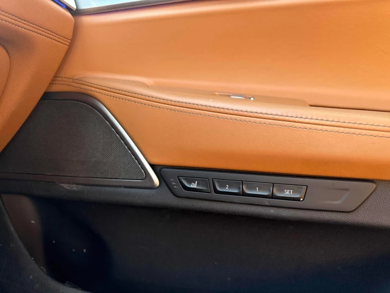 BMW 750 * 750i xDrive * CARFAX * ЦЕНА ДО БГ, снимка 12 - Автомобили и джипове - 53363913