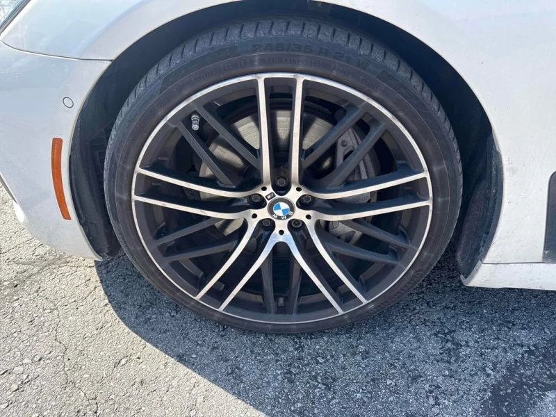 BMW 750 * 750i xDrive * CARFAX * ЦЕНА ДО БГ, снимка 7 - Автомобили и джипове - 53363913
