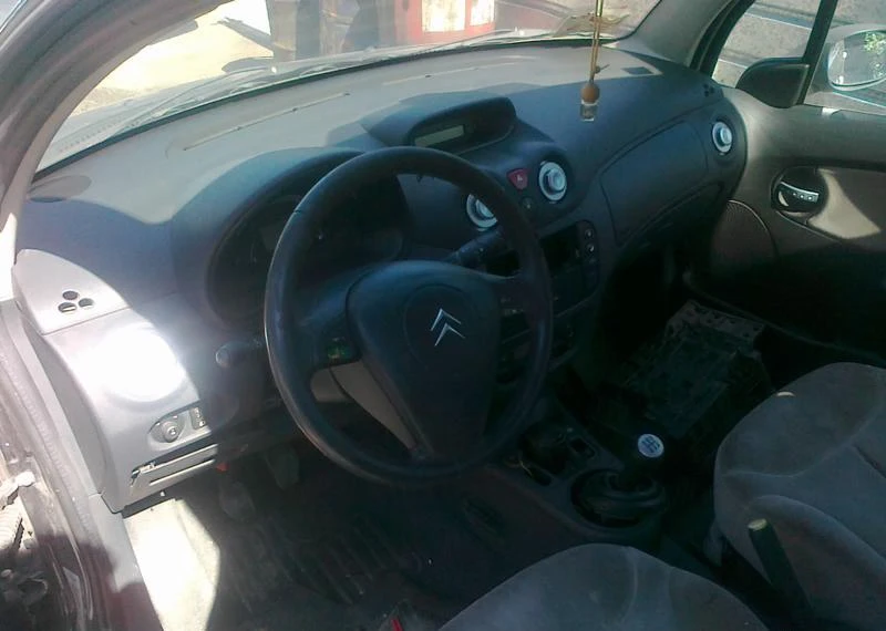 Citroen C3 1.4HDI НА ЧАСТИ, снимка 11 - Автомобили и джипове - 3627185