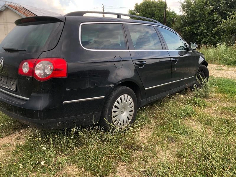 VW Passat 2.0tdi CBDC airbag OK, снимка 1 - Автомобили и джипове - 45089979